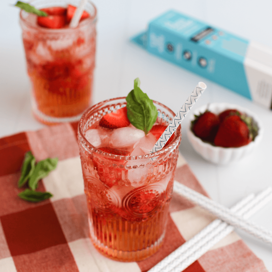Strawberry Whiskey Smash