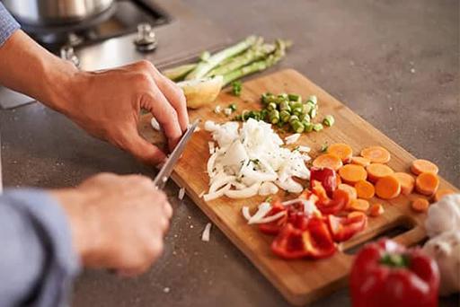 7 No-Sweat Meal Prep Hacks For Summer