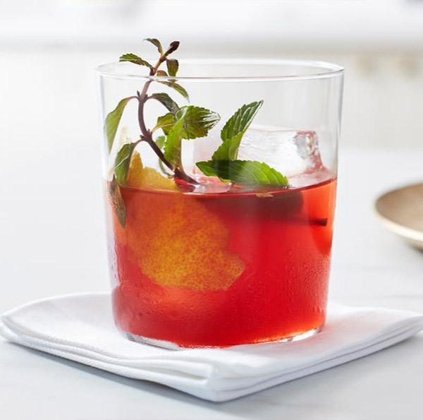 Image of Bartender's Recipe for Modern, No-Fuss Gatherings: Pomegranate Maple Whiskey Smash